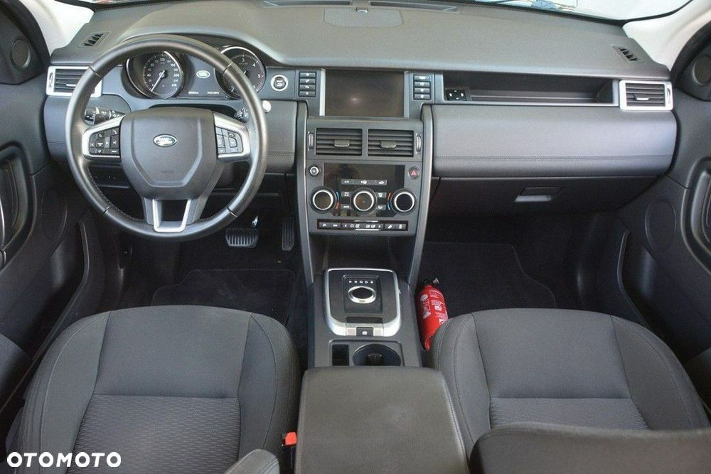 Land Rover Discovery Sport 2.0 TD4 HSE - 12