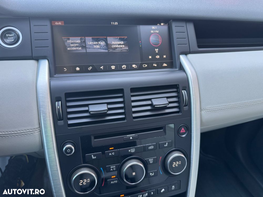 Land Rover Discovery Sport 2.0 l TD4 HSE Luxury Aut. - 34