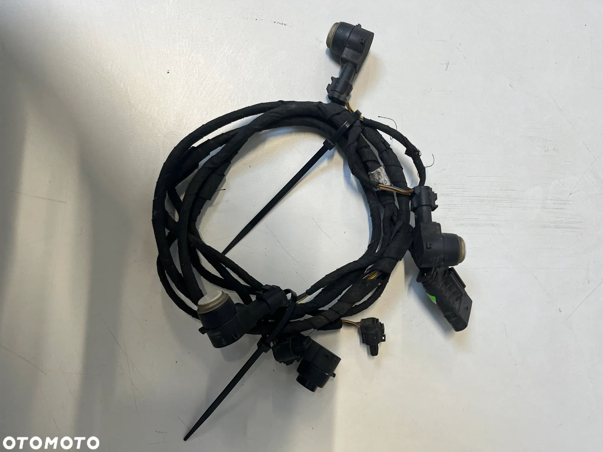 Mercedes W204 Wiazka PDC Tyl A0485453928 CZUJNIKI A2125420118 4SZTUKI   KOMPLET - 1