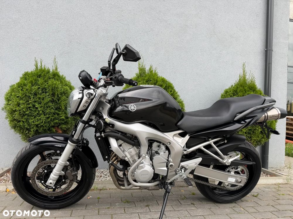 Yamaha FZ - 37