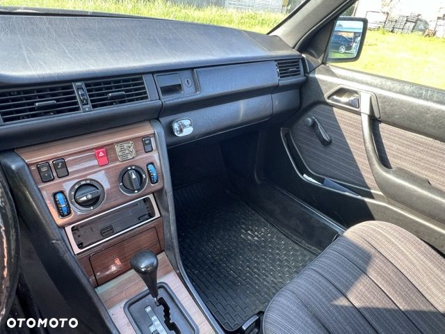Mercedes-Benz W124 (1984-1993) - 7