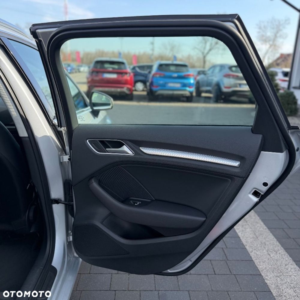 Audi A3 Sportback - 21