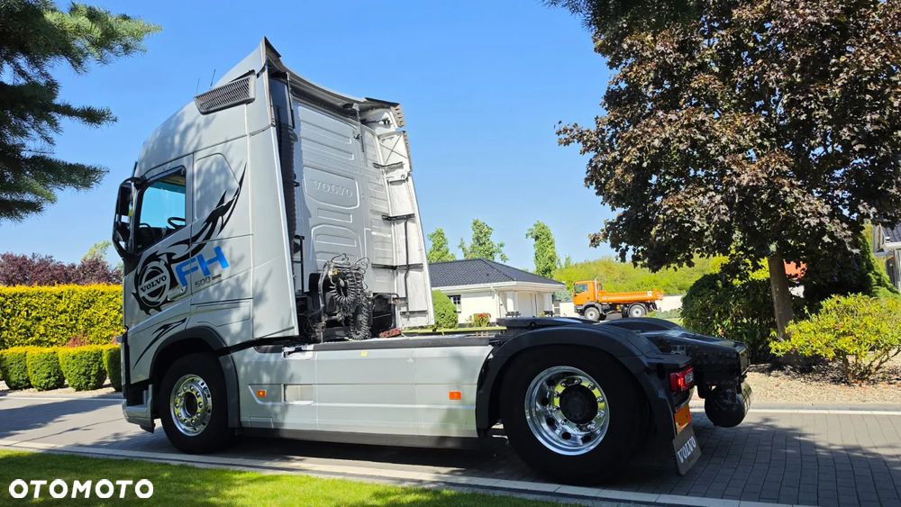 Volvo VOLVO///FH///500///2017///XENONY///ALUMINIOWE FELGI///ZABUDOWY MIĘDZYOSIOWE///TELEWIZOR///KONTRAKT SERWISOWY///STAN DOBRY - 8