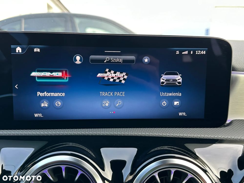 Mercedes-Benz Klasa A 45 S AMG 4-Matic 8G-DCT - 35