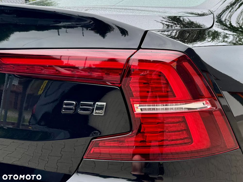 Volvo S60 B5 B AWD Plus Dark - 14