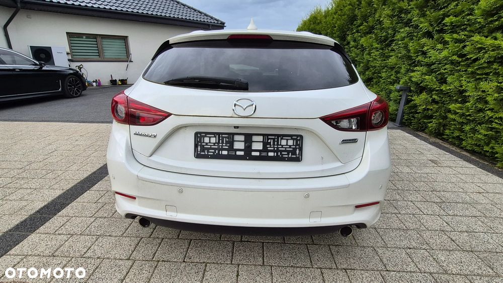 Mazda 3 - 4