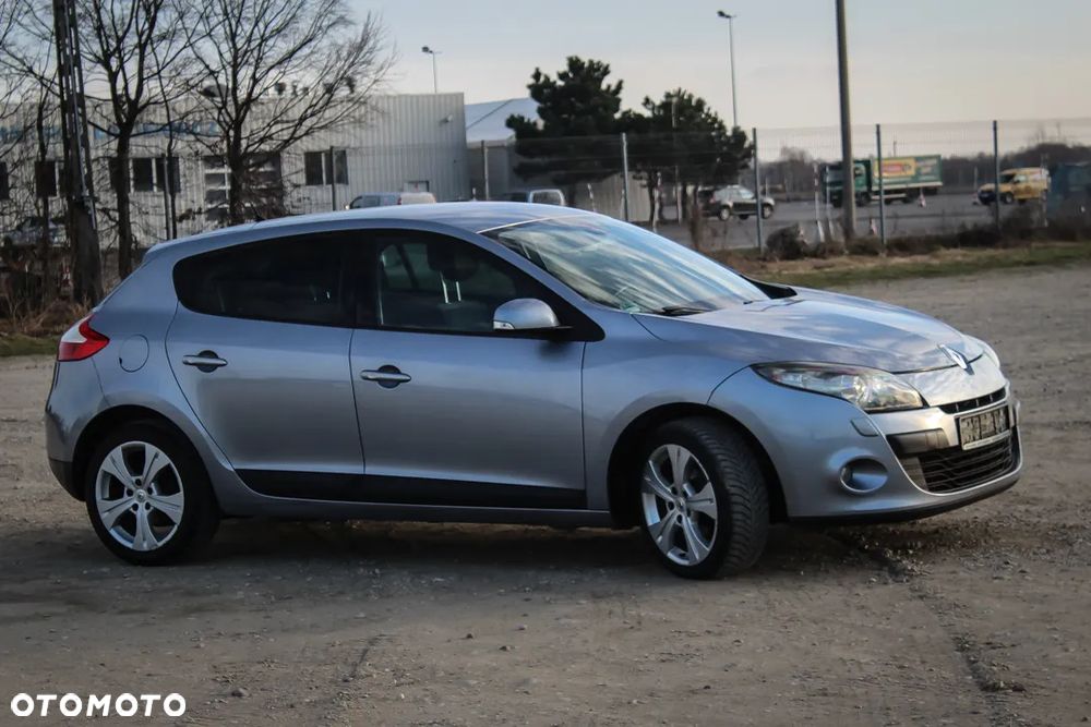 Renault Megane 1.6 16V 100 Expression - 5