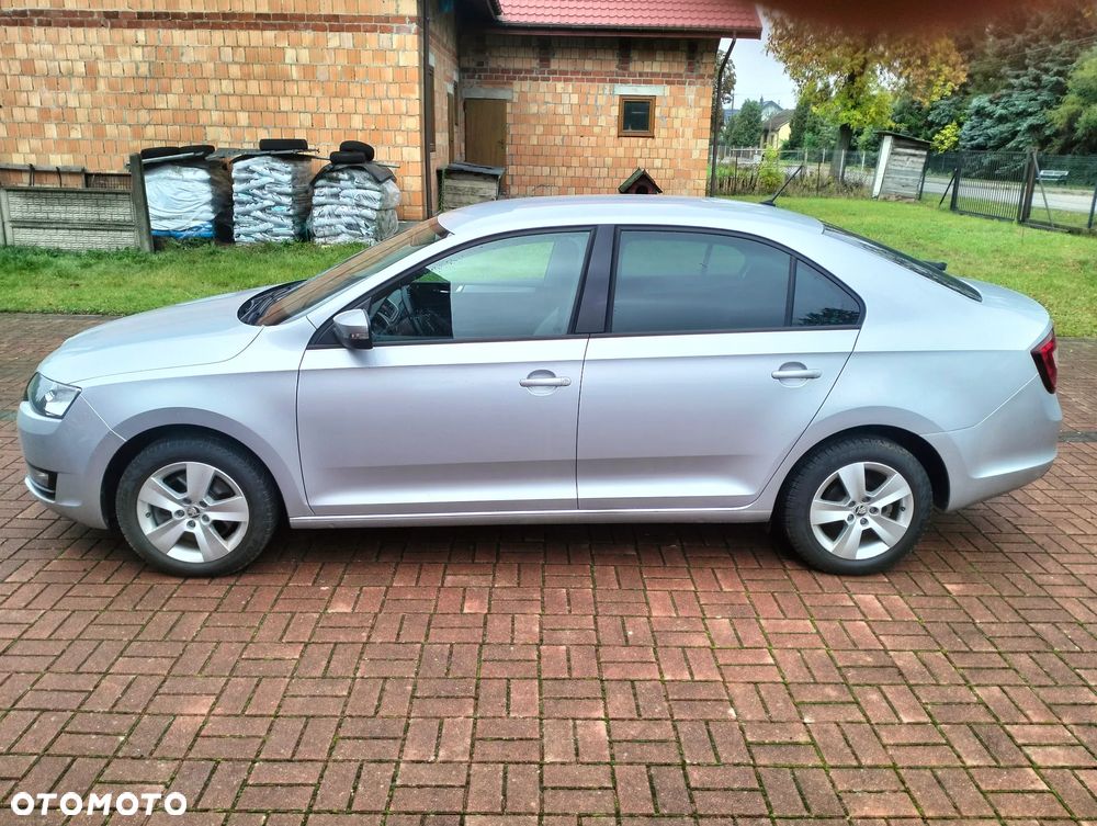 Skoda RAPID 1.0 TSI Ambition - 12