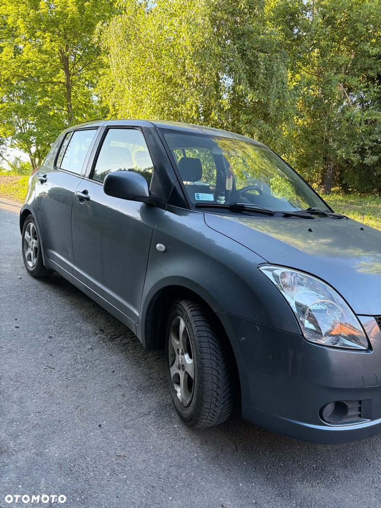 Suzuki Swift - 5