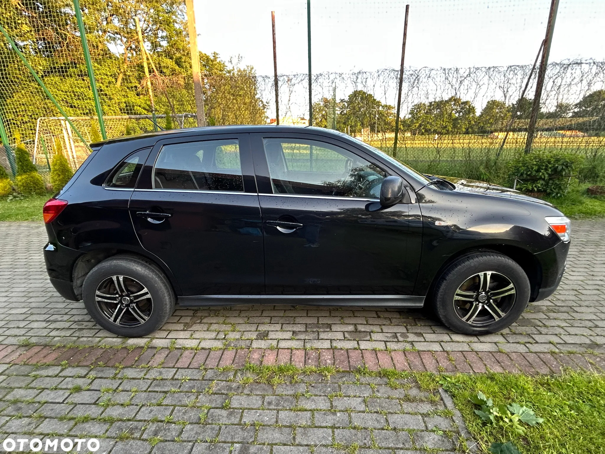 Mitsubishi ASX 1.8 DID Invite 4WD AS&G - 2