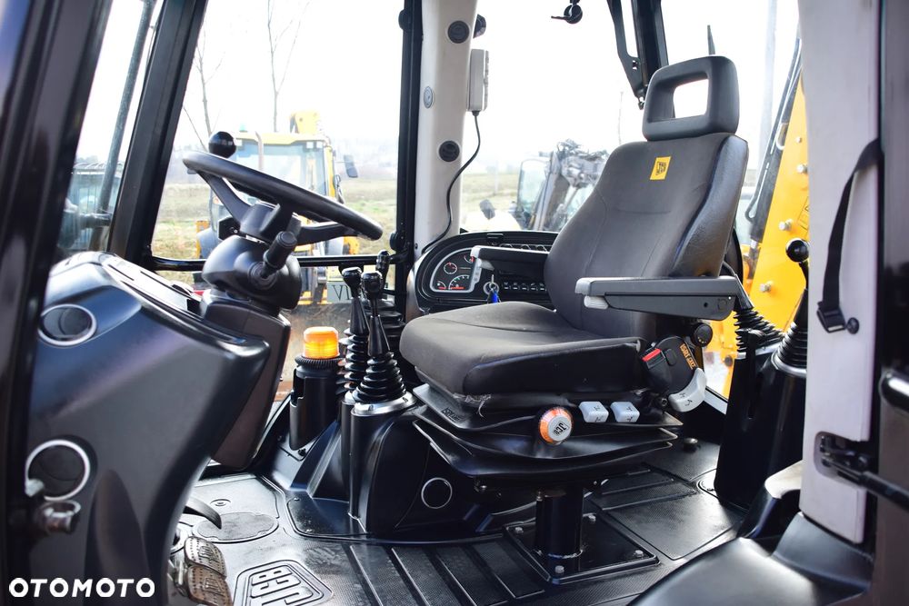 JCB 3CX Sitemaster TURBO 4x4 Torquelock - 18