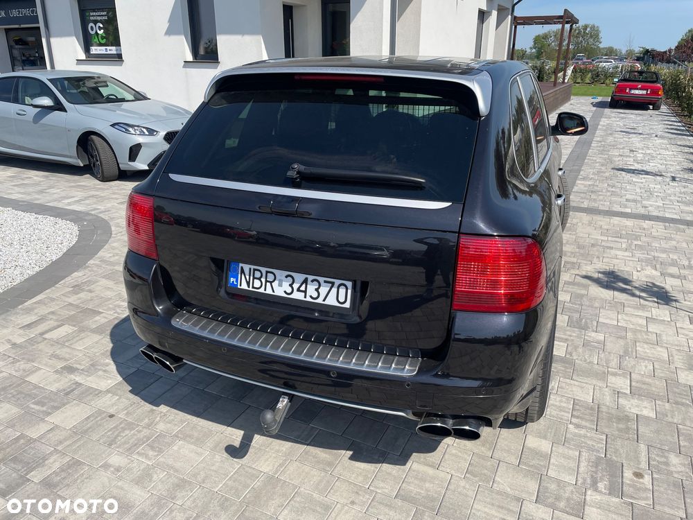 Porsche Cayenne - 33