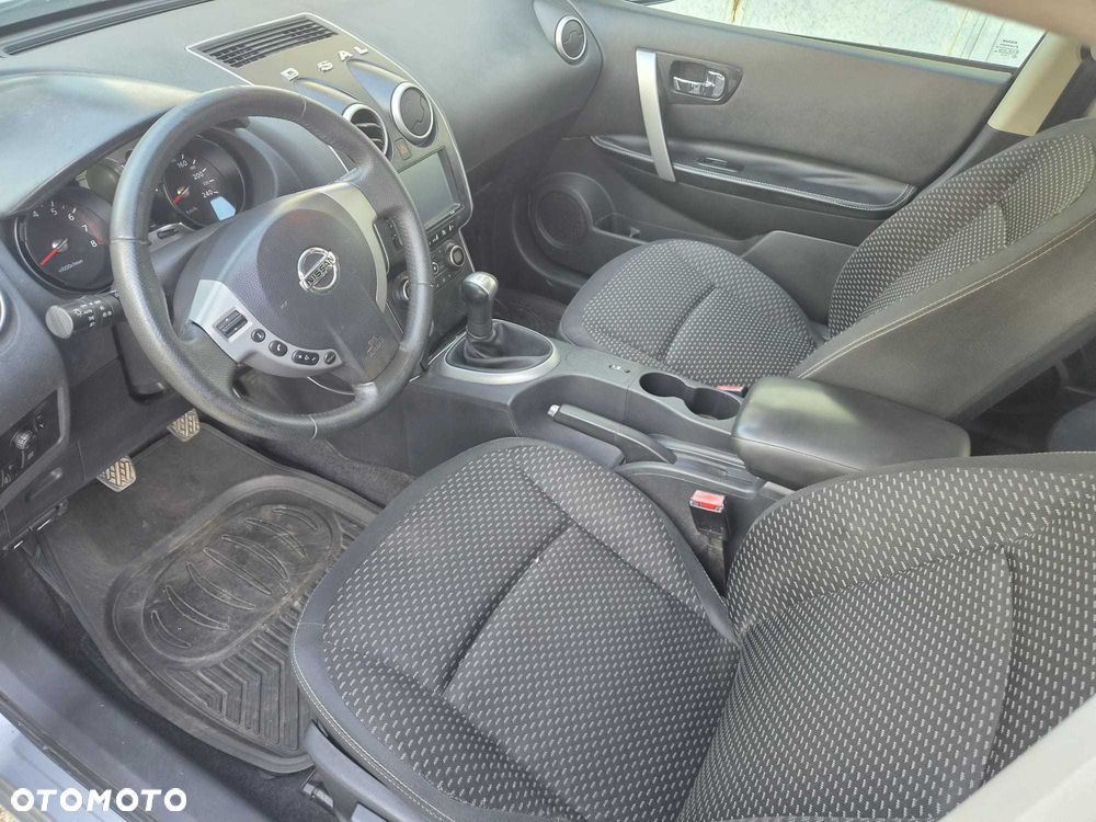 Nissan Qashqai - 6