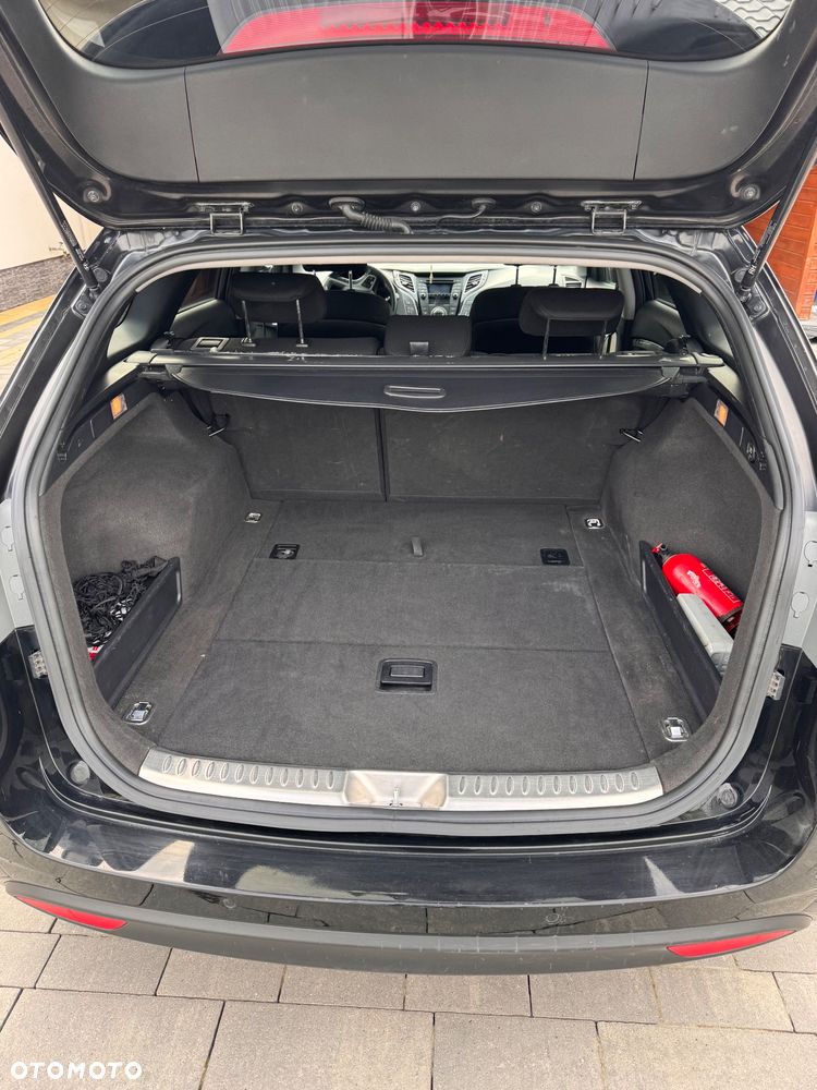 Hyundai i40 1.7 CRDi Comfort + - 10