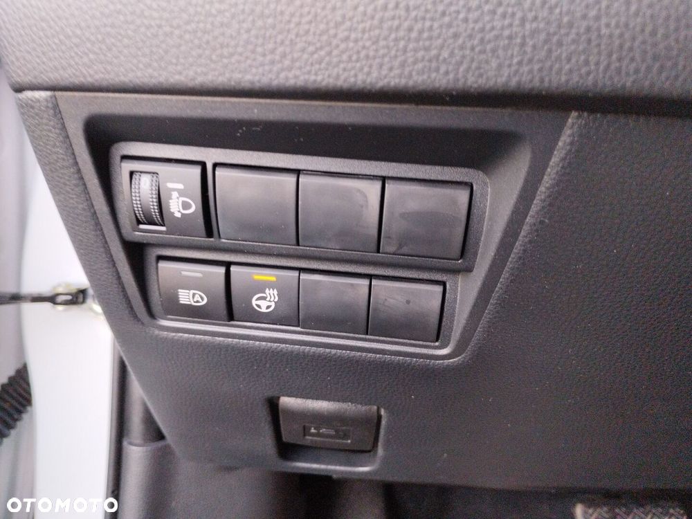 Toyota Yaris Hybrid 1.5 Style - 24