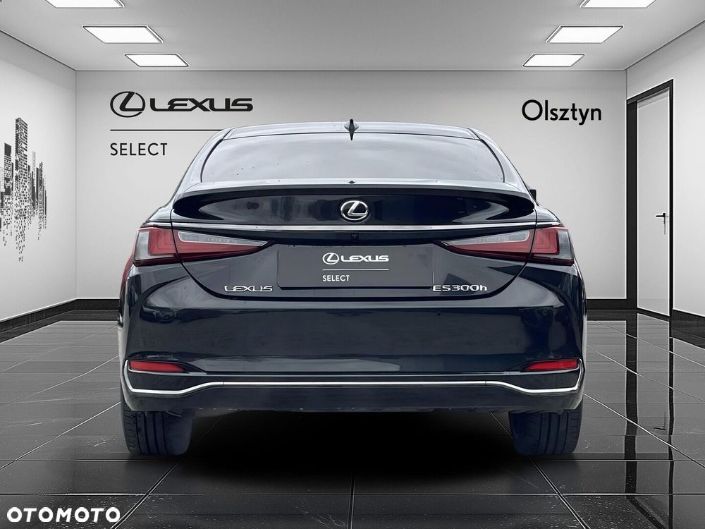 Lexus ES 300h F Sport Edition - 6
