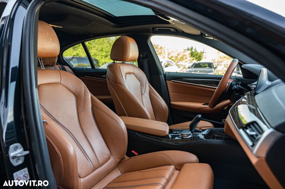 BMW Seria 5 525d Aut. Sport Line - 11