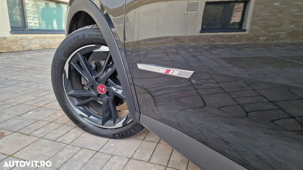 DS Automobiles DS 7 Crossback - 29