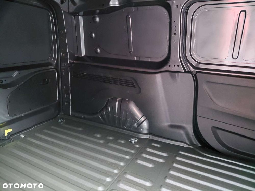 Peugeot PARTNER - 19