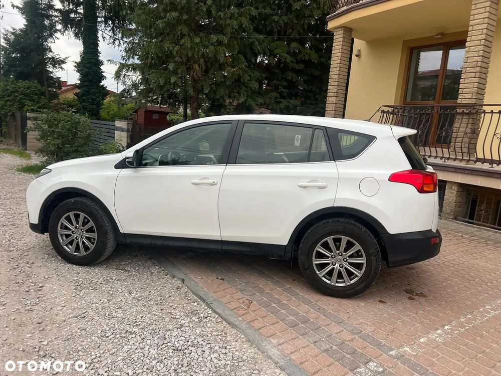 Toyota RAV4 2.0 D-4D Active - 16