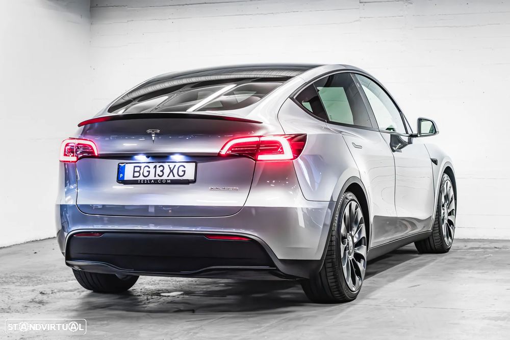 Tesla Model Y Performance Tração Integral - 7