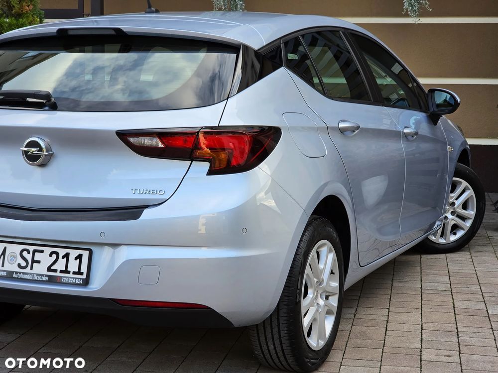 Opel Astra 1.4 Turbo Innovation - 25