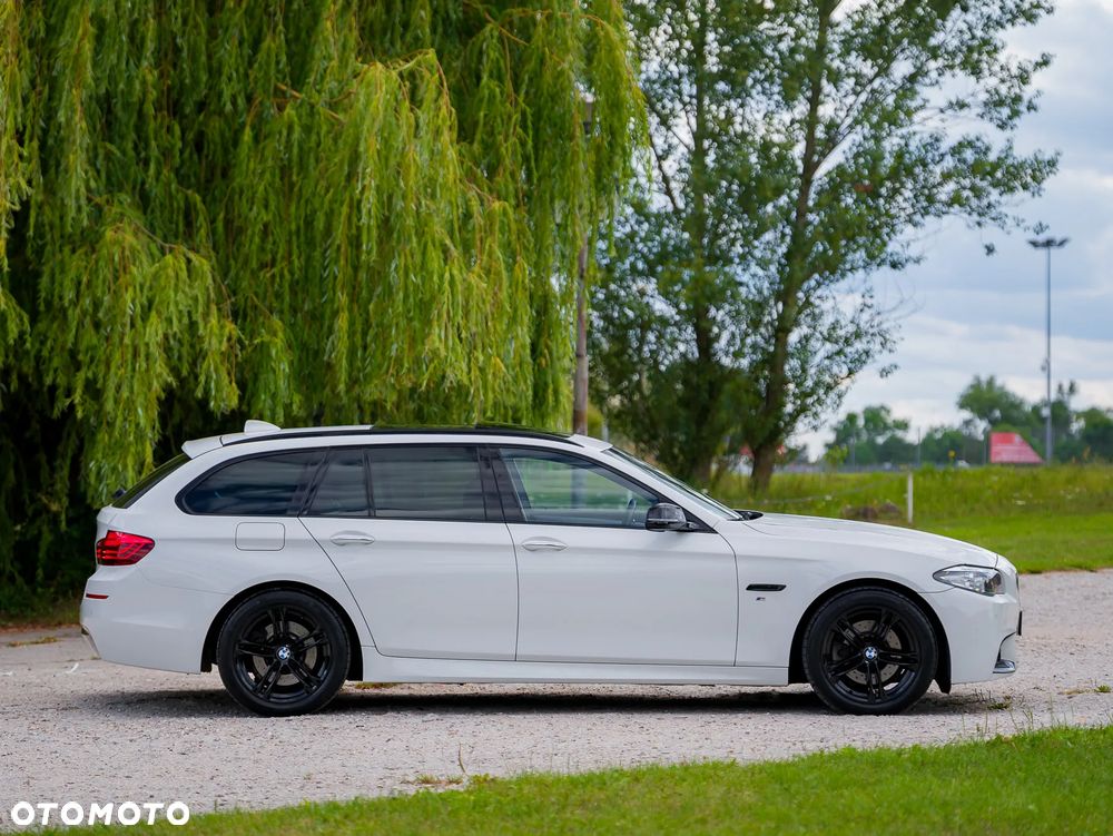 BMW Seria 5 520d M Sport Edition - 11