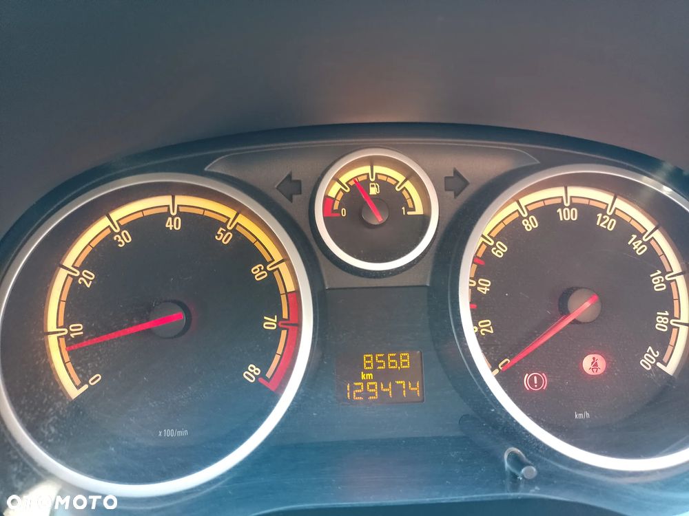 Opel Corsa 1.2 16V Enjoy - 7