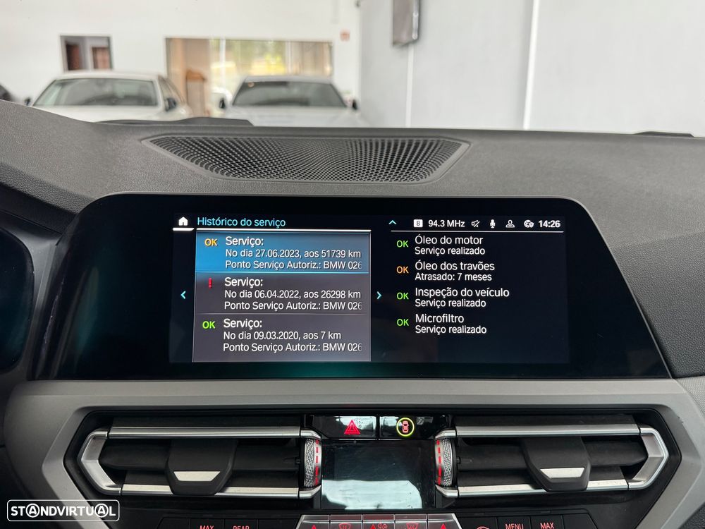 BMW 330 e Pack M Auto - 25