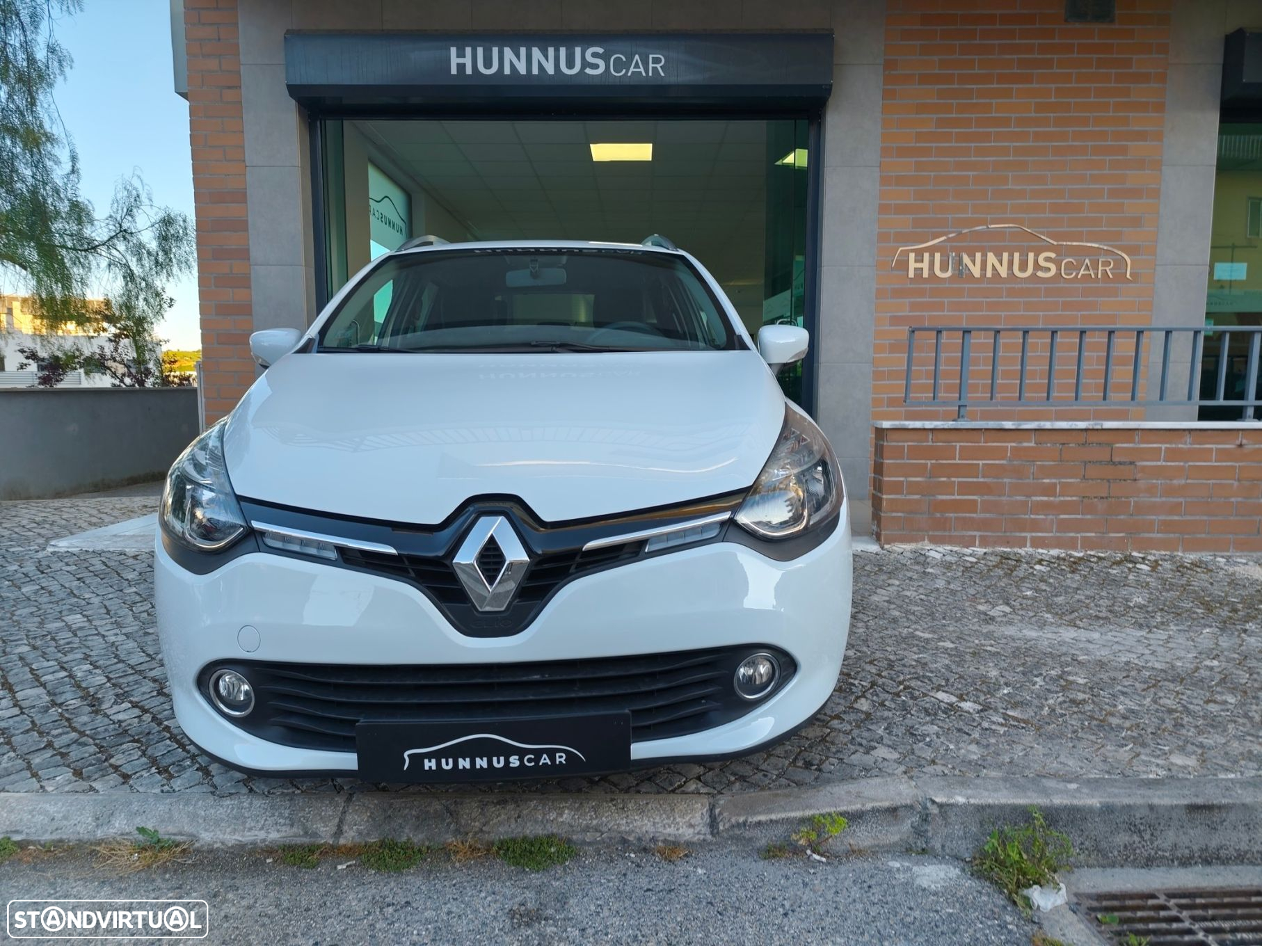 Renault Clio Sport Tourer 0.9 TCE Limited - 2