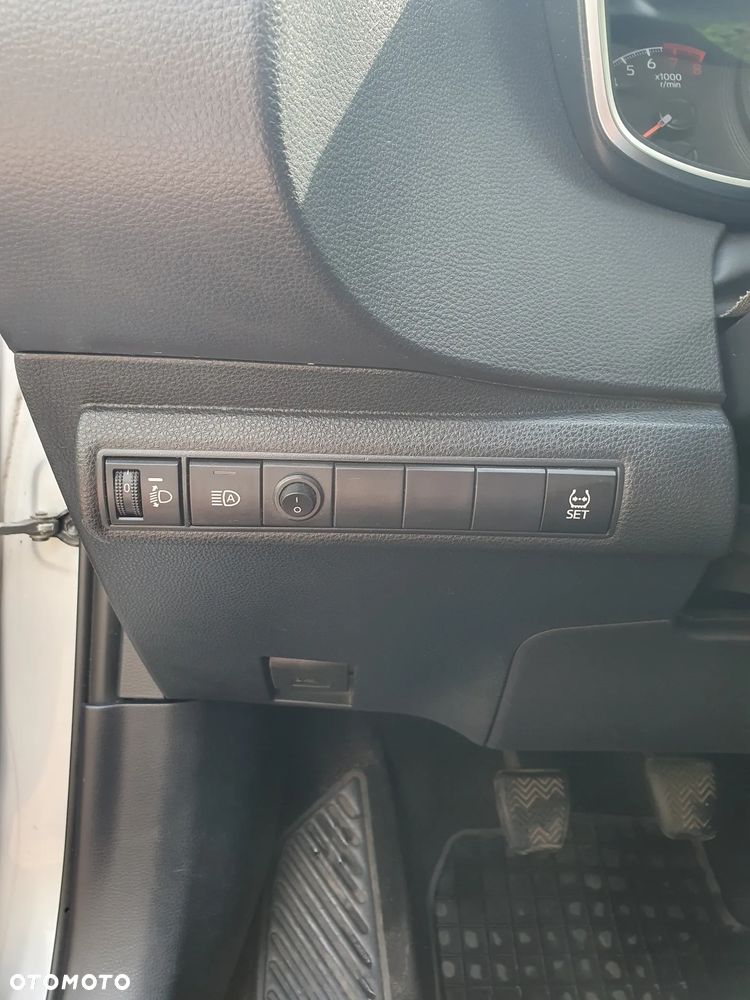 Toyota Corolla 1.6 Comfort - 21