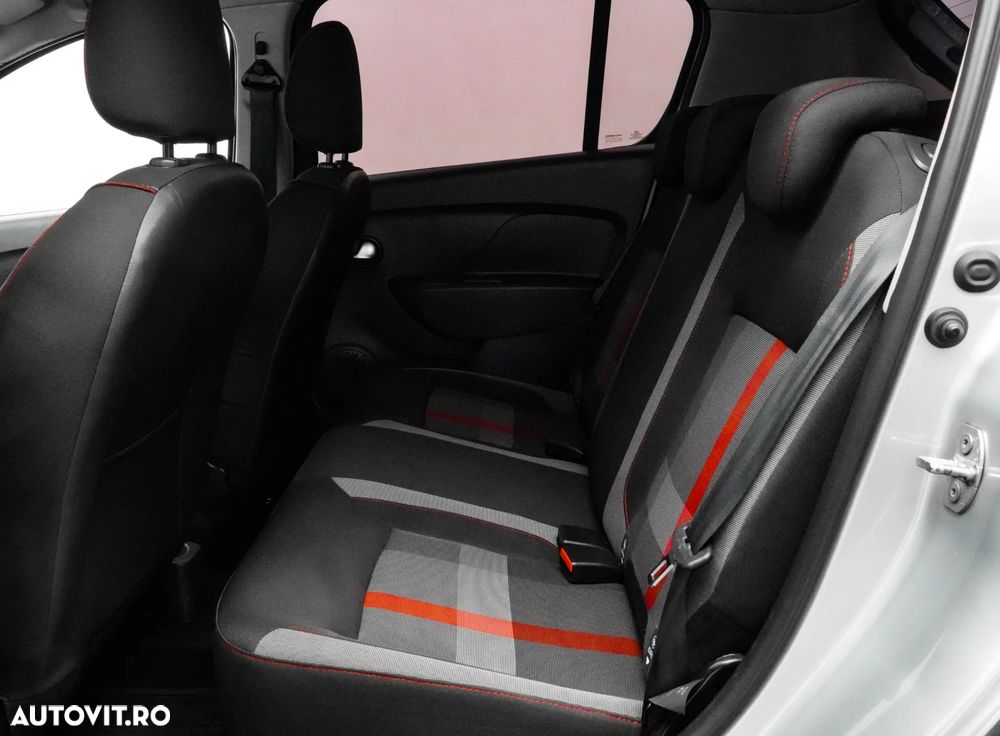 Dacia Sandero Stepway TCe 90 (S&S) Celebration - 16