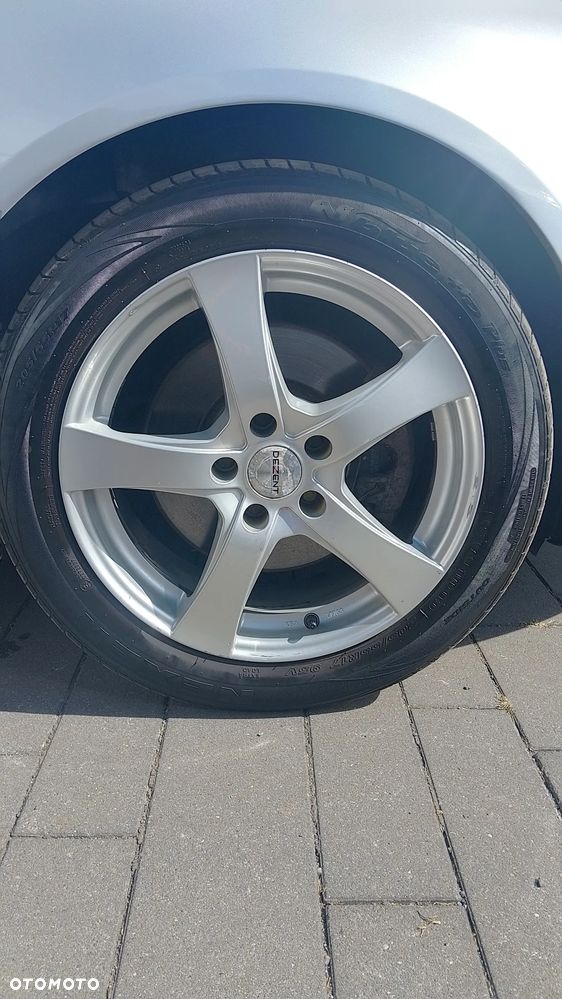 Volkswagen Passat 2.0 TDI Comfortline - 5