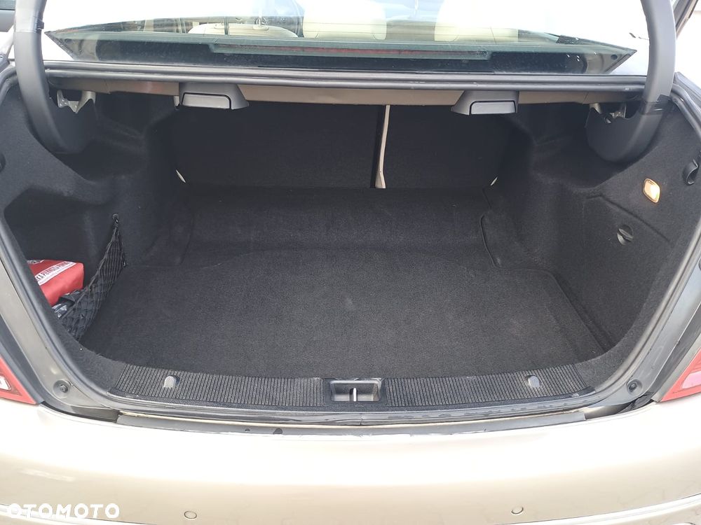 Mercedes-Benz Klasa C 220 CDI DPF Automatik Elegance - 5