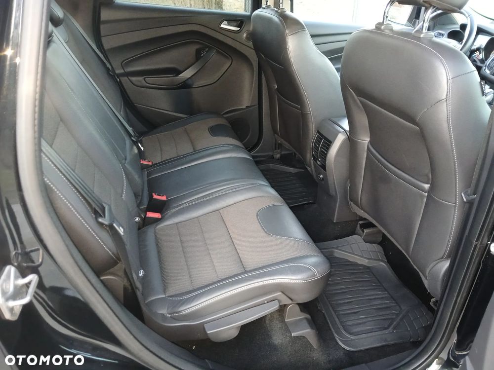 Ford Kuga 2.0 TDCi 4x4 Individual - 27