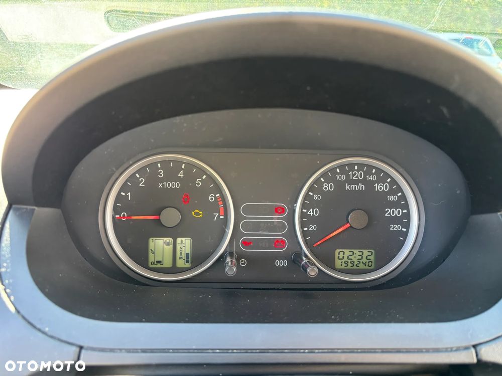 Ford Fiesta 1.6 Trend - 5
