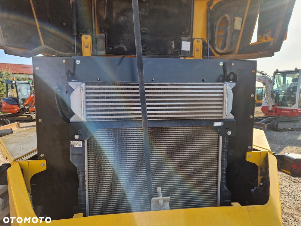 JCB 6 ST Thwites 688 6 ton 3 tony 5 ton Benford Terex - 15