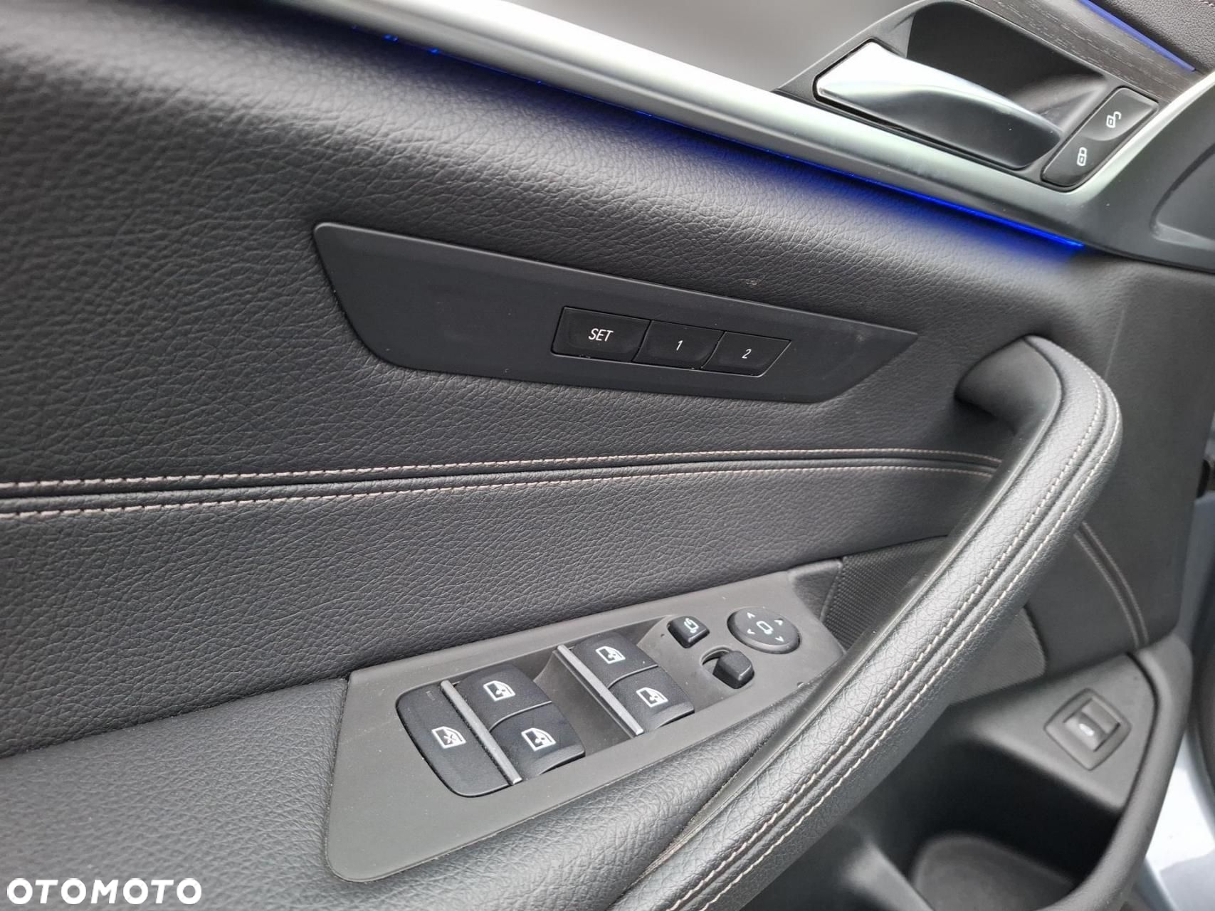 BMW Seria 5 - 23