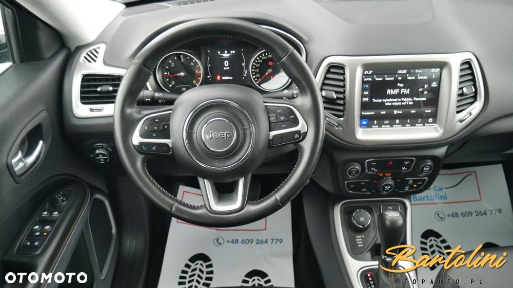 Jeep Compass - 8