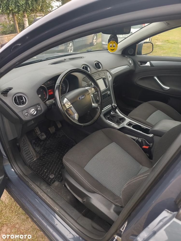 Ford Mondeo - 7