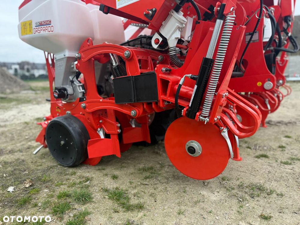 Maschio Gaspardo Siewnik punktowy MTER 300 6R ISOTRONIC (elektryczny) - 5