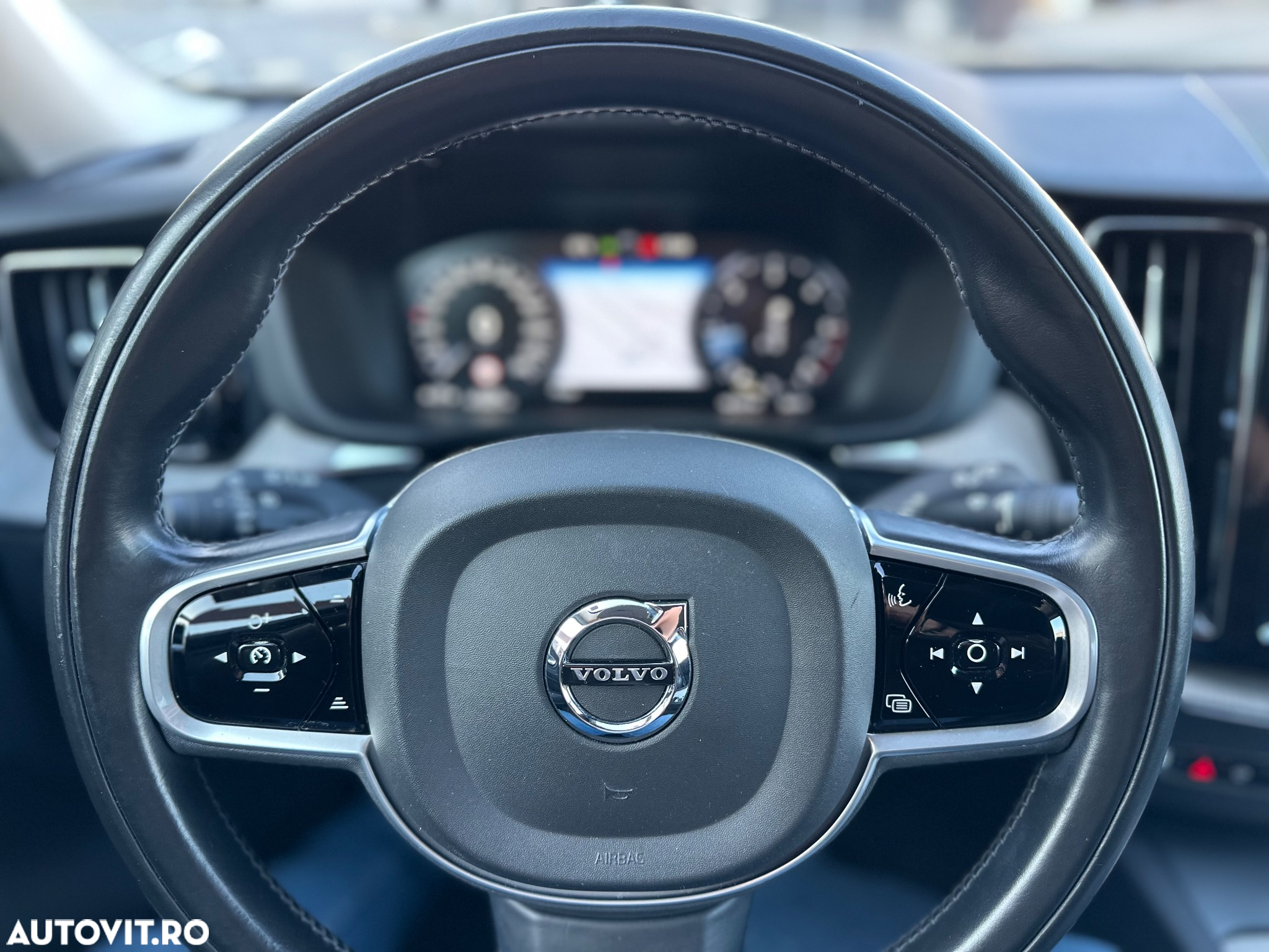 Volvo XC 60 D5 AWD Inscription - 10