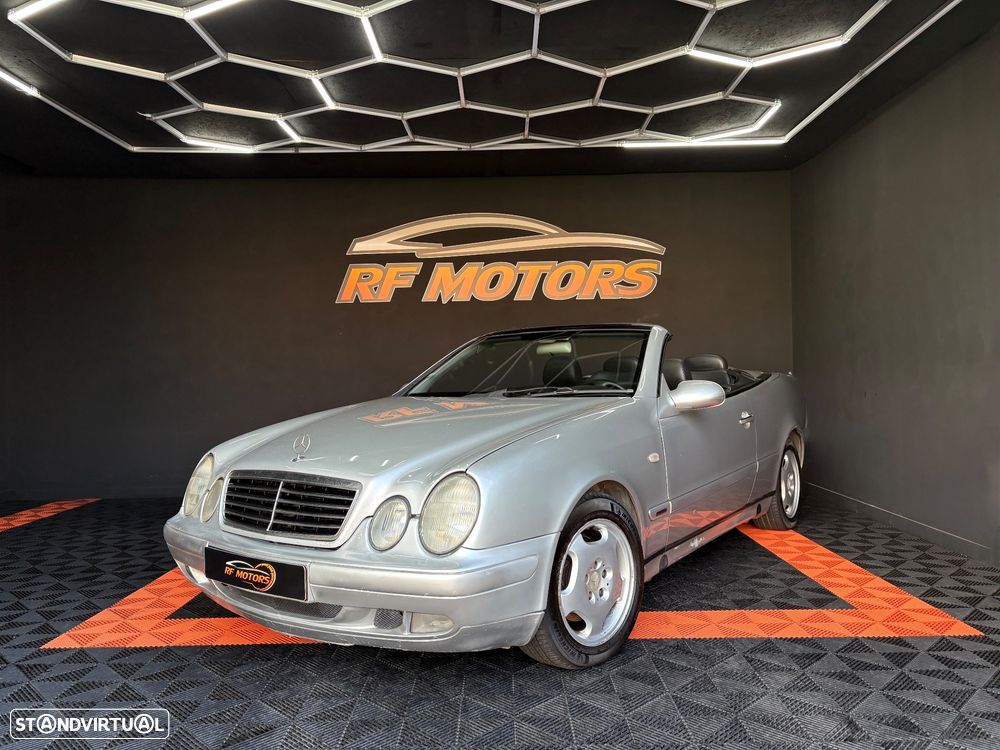 Mercedes-Benz CLK 230