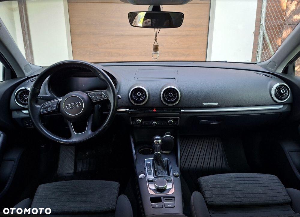 Audi A3 Sportback 35 TFSI mHEV S Line S tronic - 8