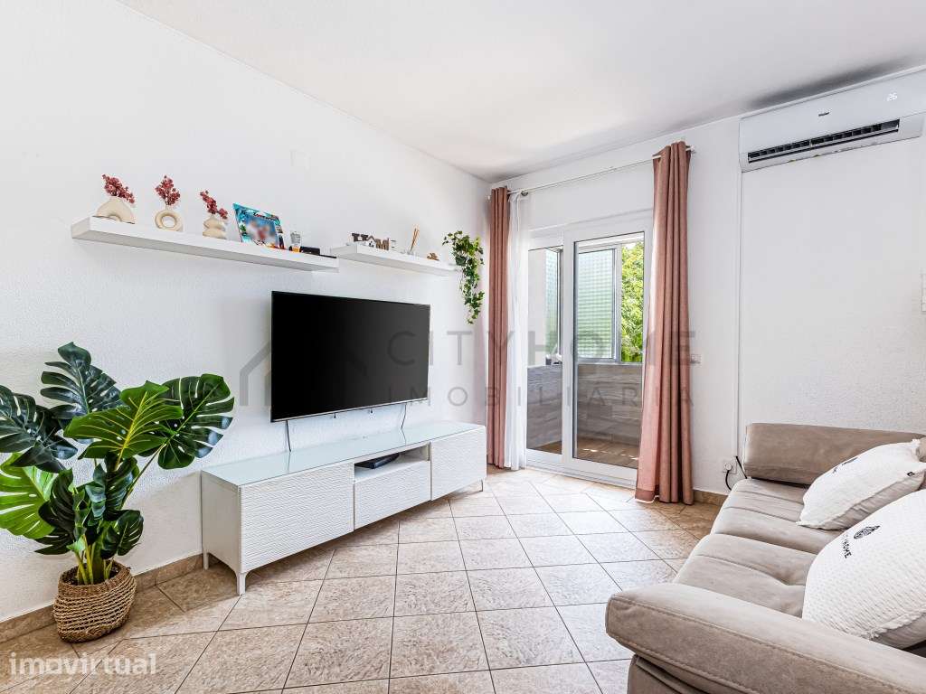 Apartamento T2 com exposição solar, localizado em Vale Serves, Ferr... - Grande imagem: 5/16