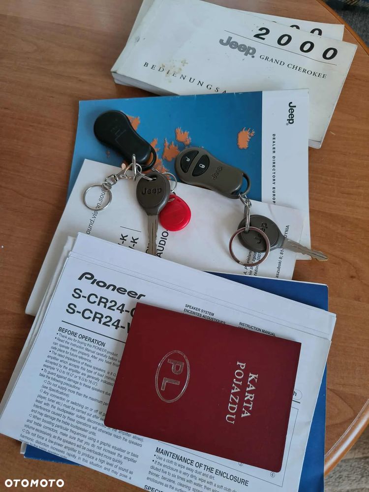 Jeep Grand Cherokee 4.7 Limited - 26