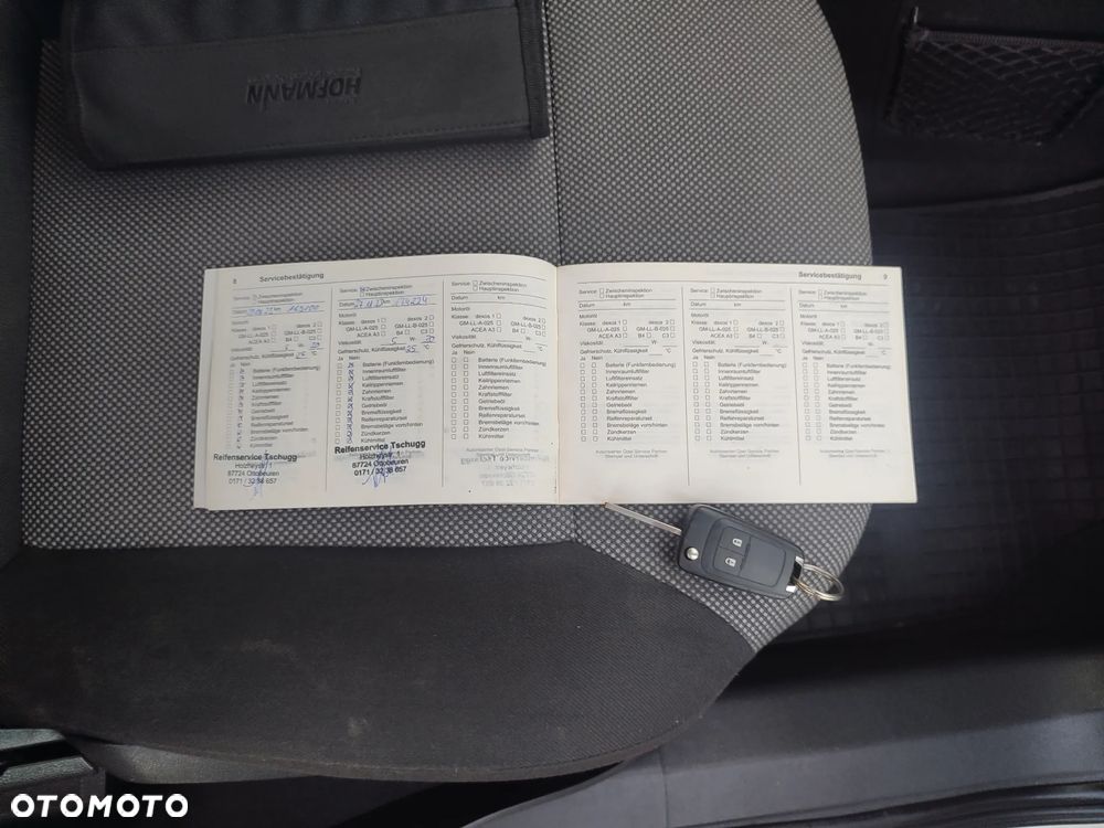 Opel Zafira 1.6 Cosmo - 27