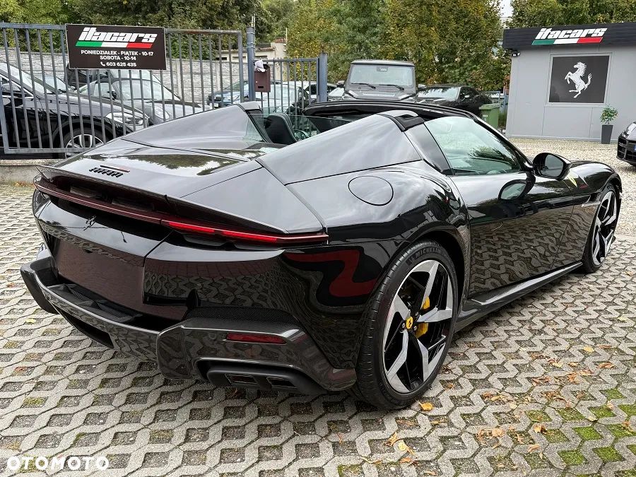 Ferrari 12Cilindri - 5