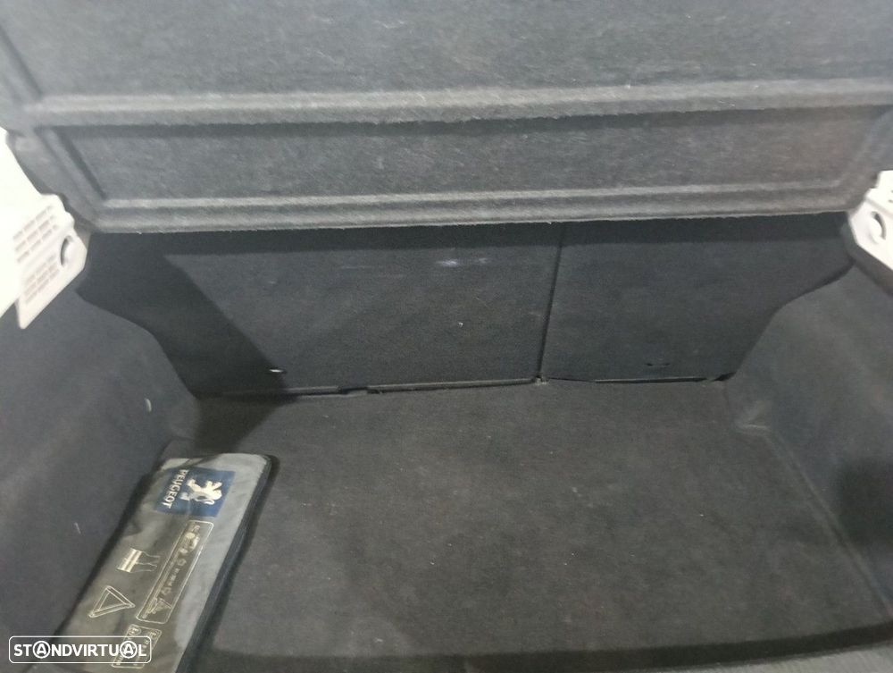 Peugeot 207 1.4 HDi Sport - 17