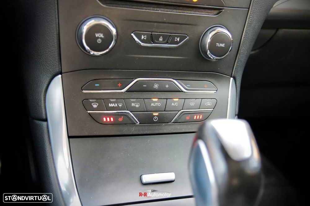 Ford S-Max 2.0 TDCi Titanium Powershift - 27